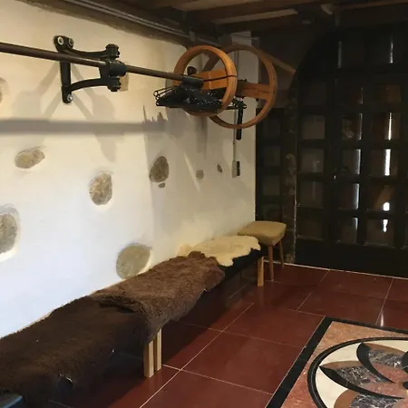 Herr-berge-uns Eigeltingen